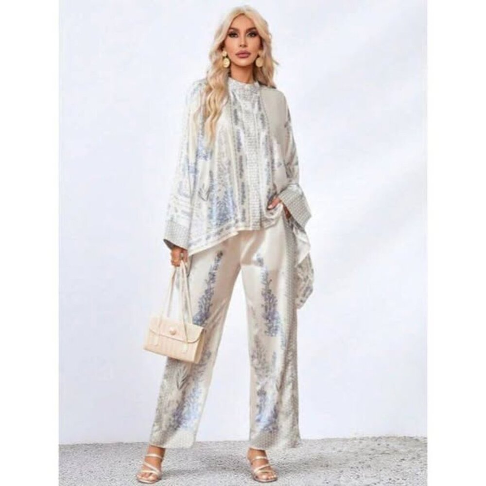 Gorgeous Satin pantsuit size L